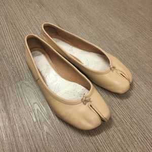 maison margiela tabi flats